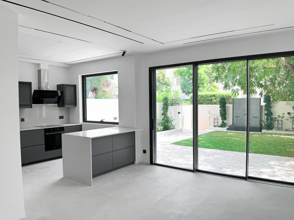 Vacant | Internal Location | Fully Upgraded Type 4M