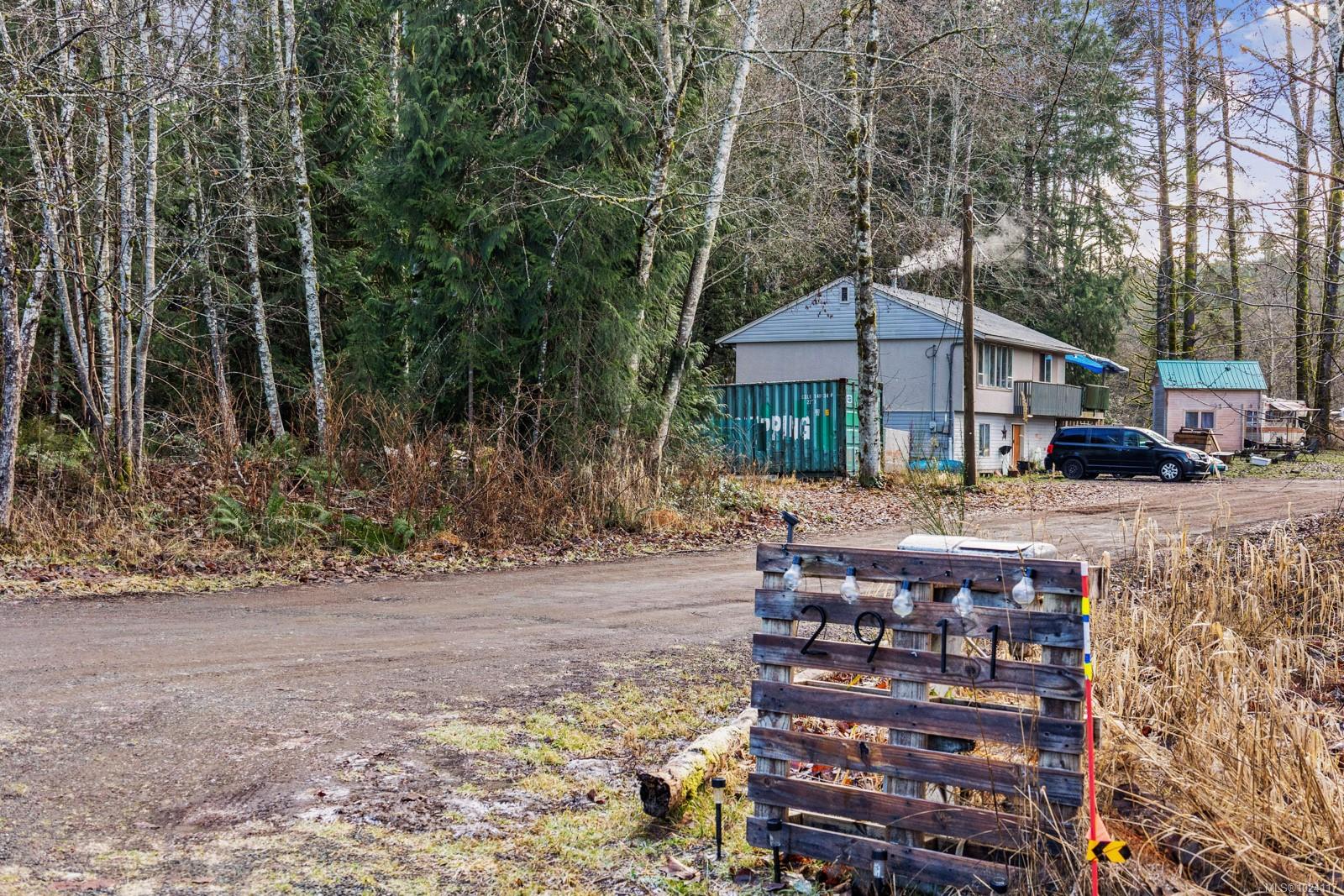 1.68 acres in Cumberland offers both location and potential