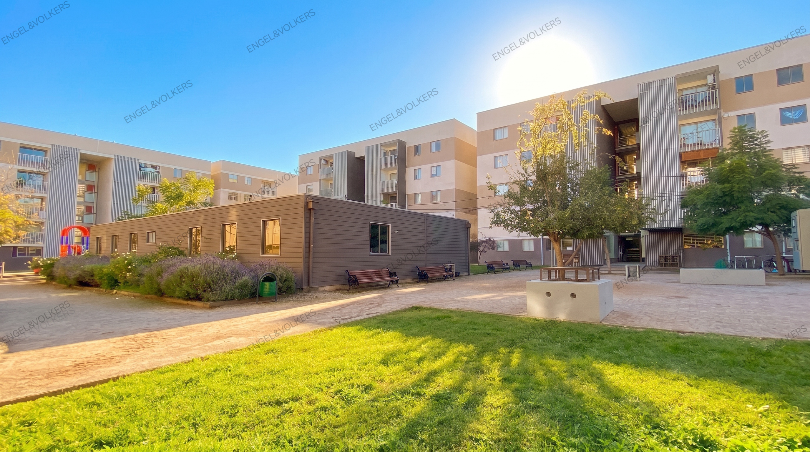 3D + 2B + Est. / Santa Amalia / Jardín Alto