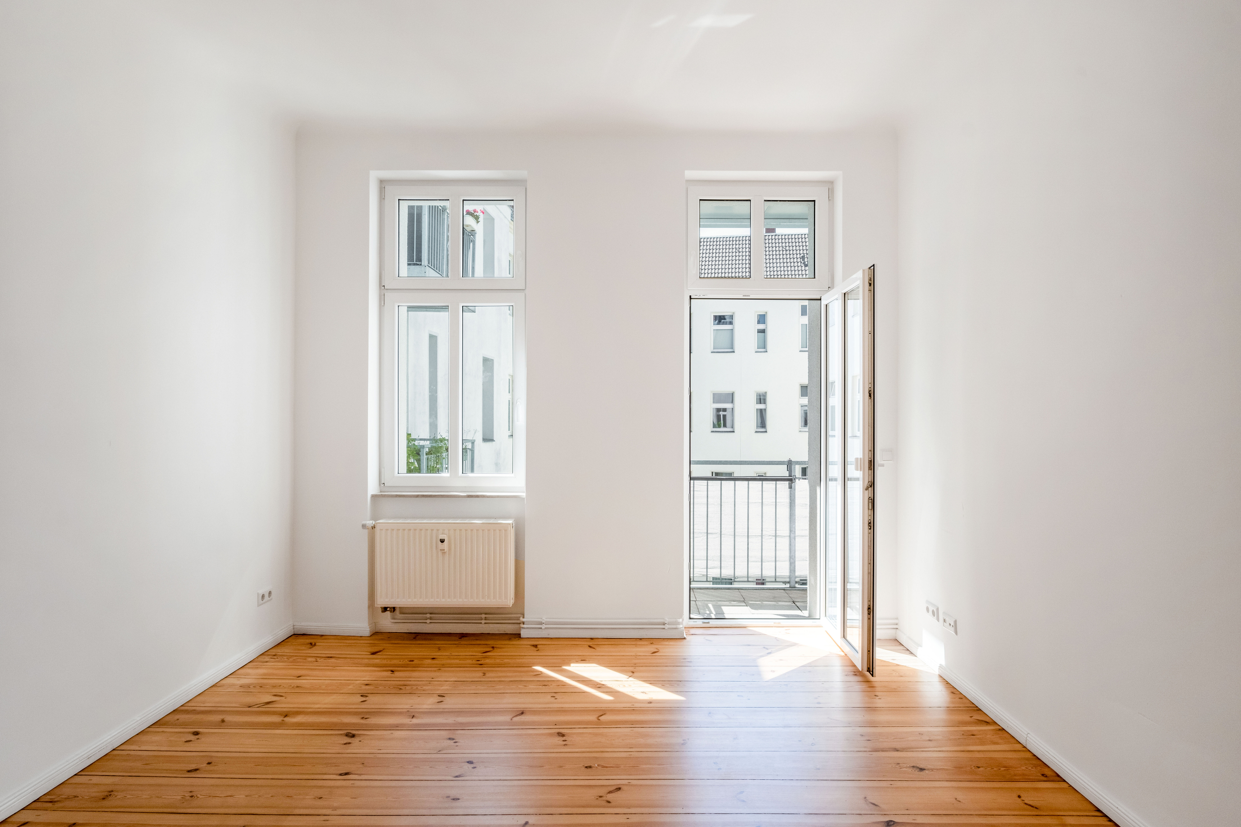 Altbauwohnung mit Balkon zum Innenhof in Böhmisch-Rixdorf