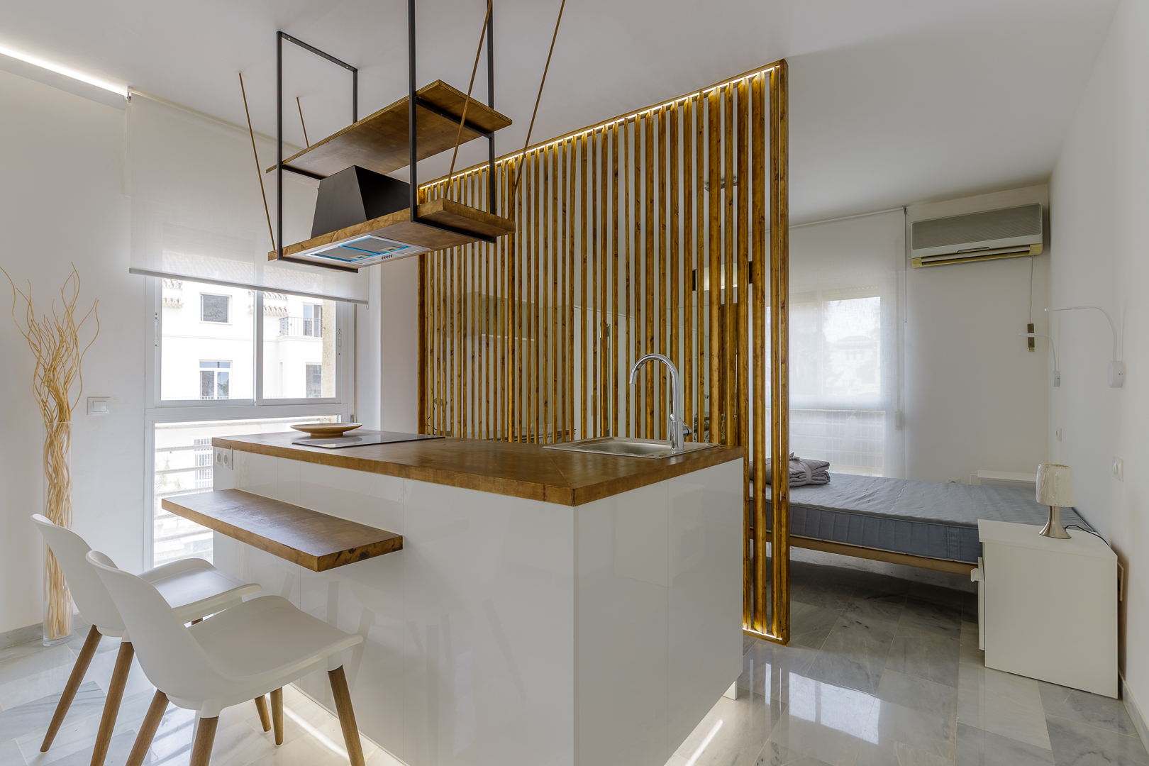 Modern apartment on Paseo de Sancha