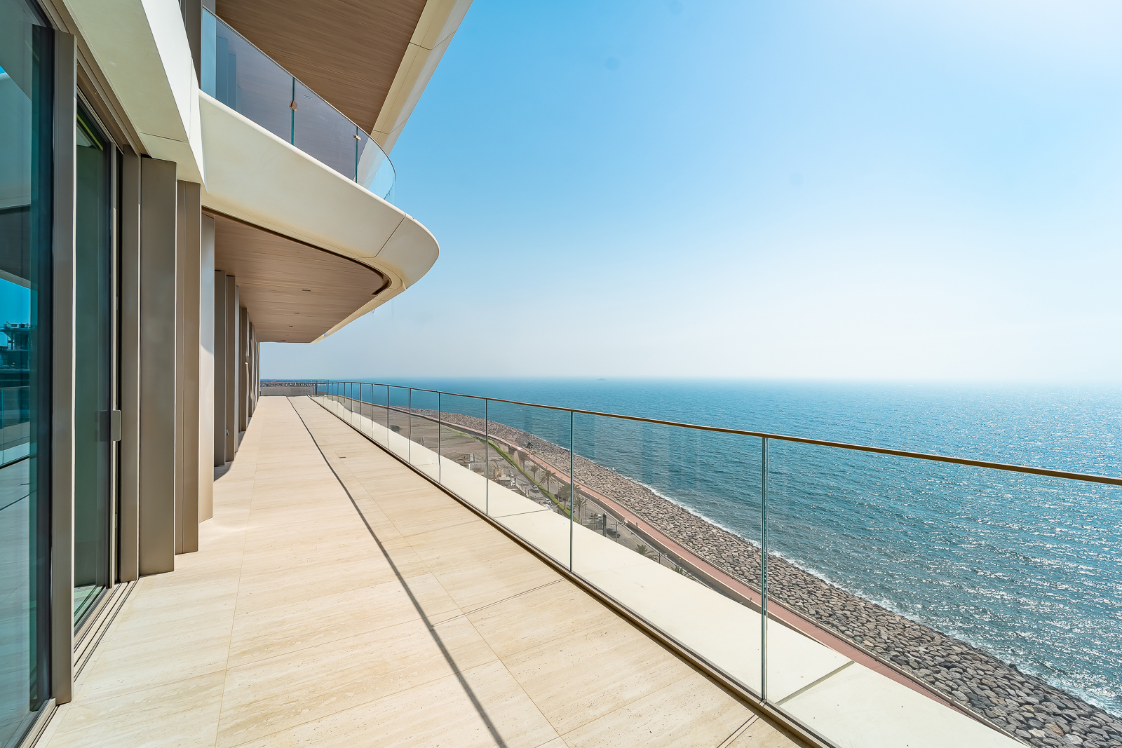 Exclusive | Ocean View | Top Floor | Corner Unit