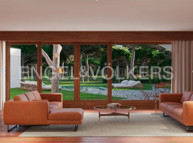 Luxury 3-bedroom villa – private garden & pool