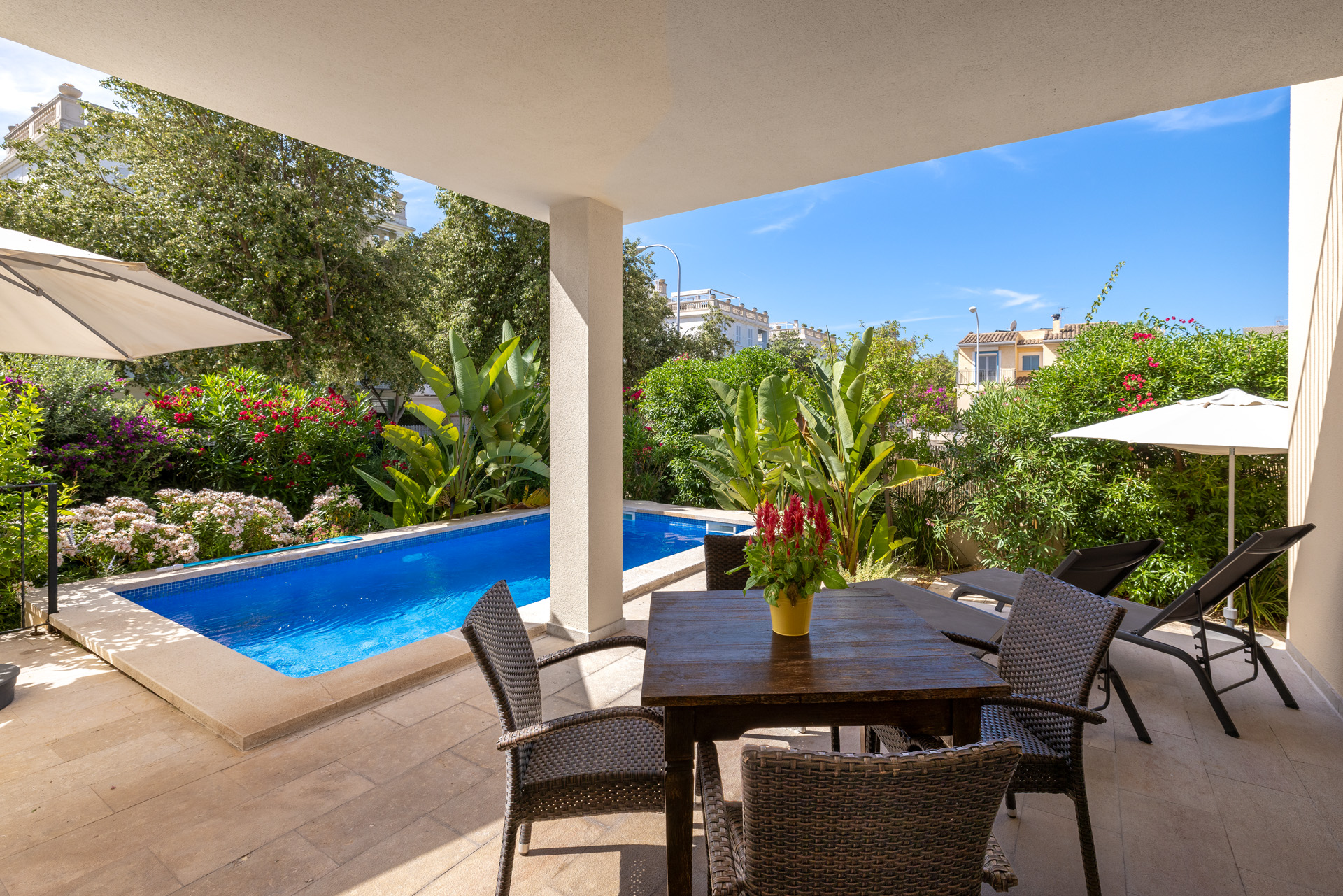 Exclusive villa just steps from the beach