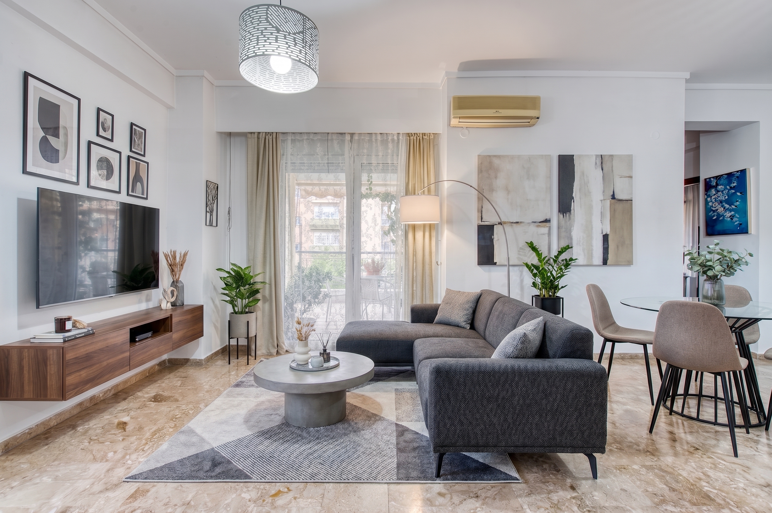 3 bedroom apartment near Nea Elvetia metro station