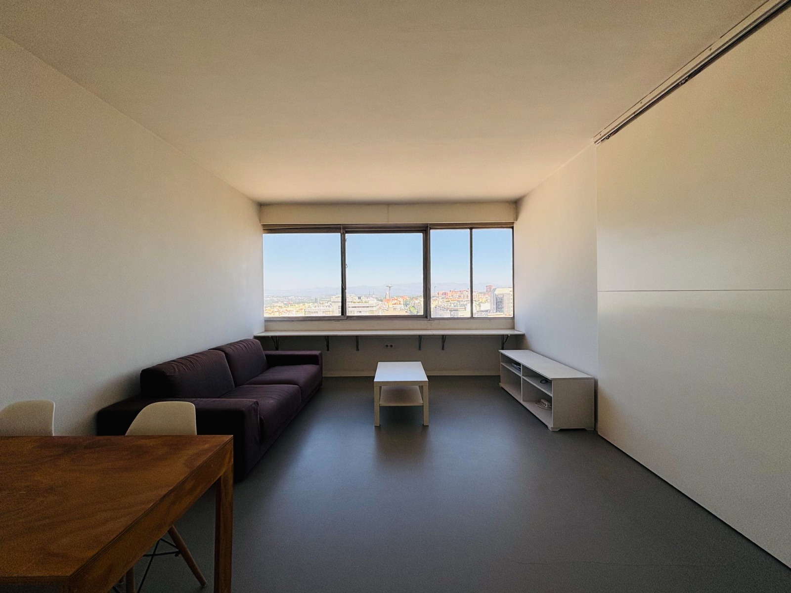Elegant apartment for rent in Argüelles
