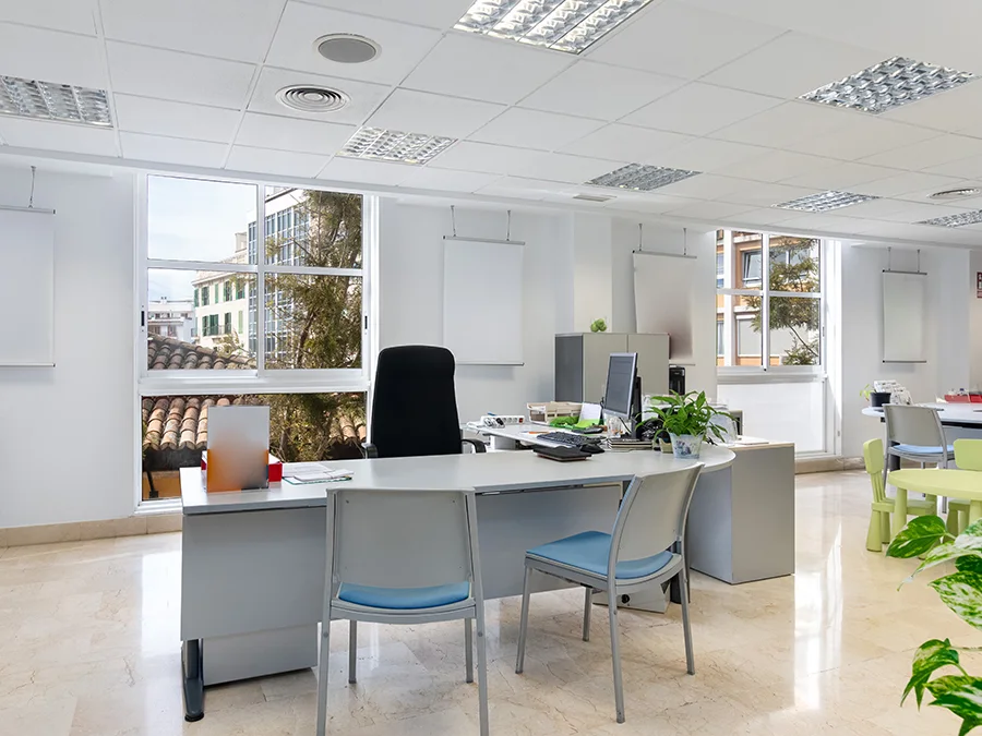 Fantastic office space with parking in the heart of Palma
