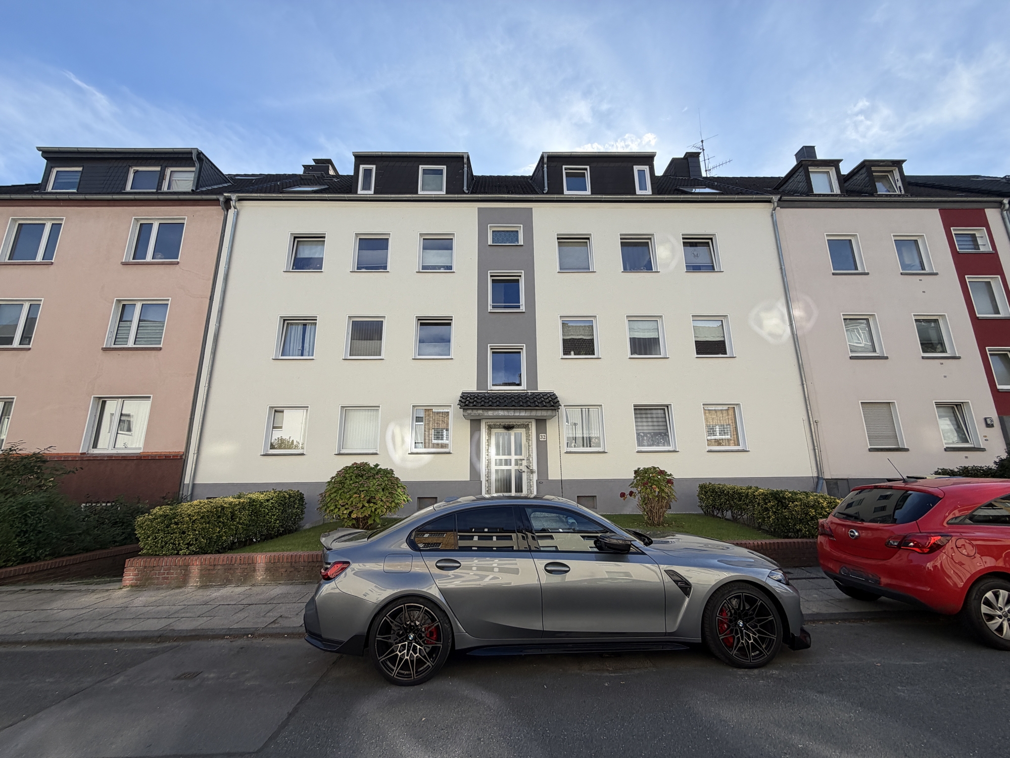 Mehrfamilienhaus