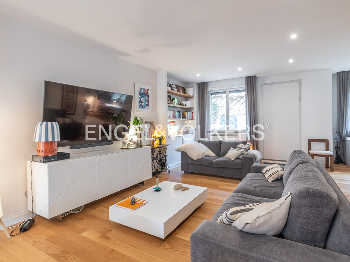 Torrino North - terraced house with garden
