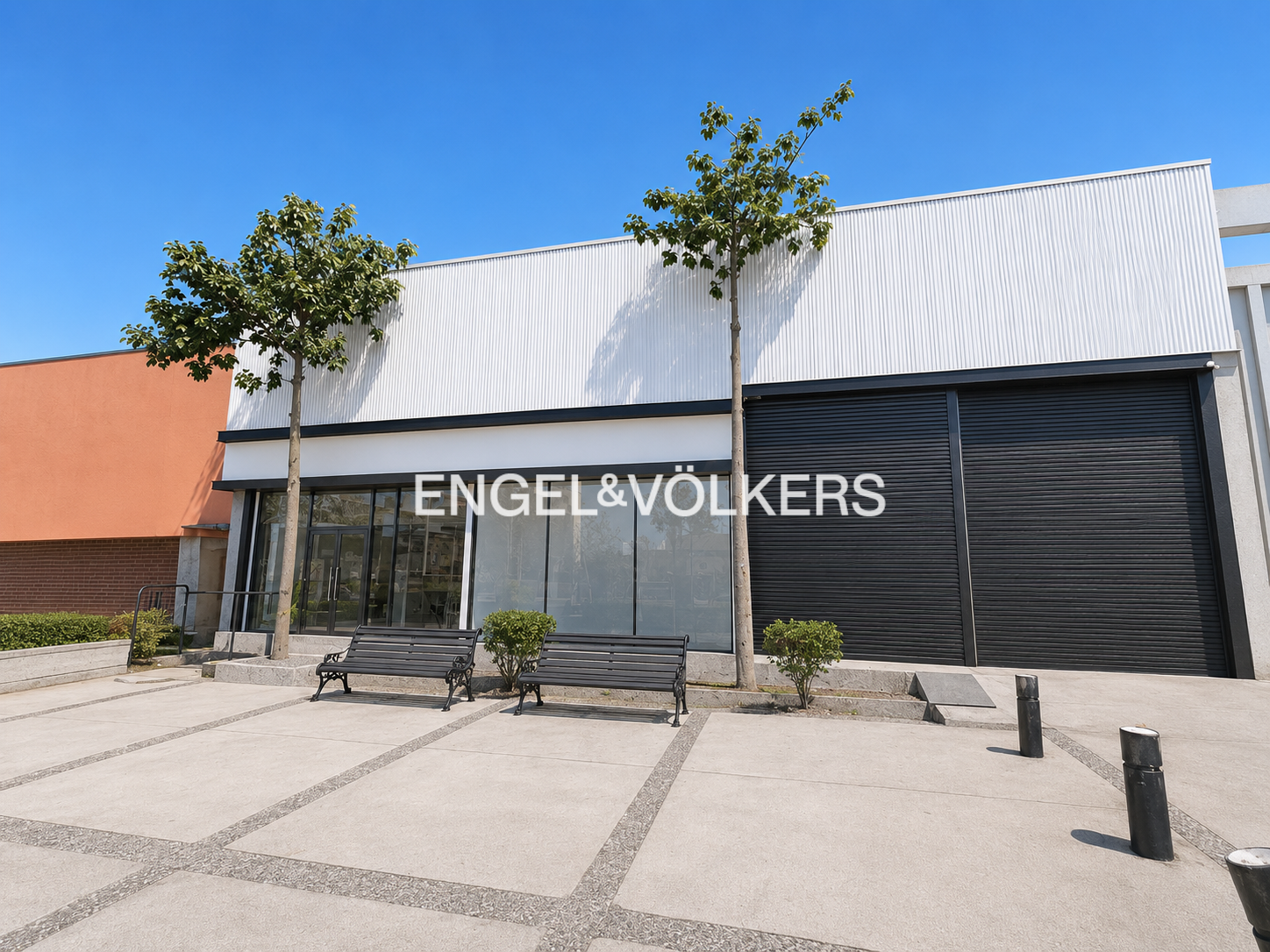 Local con bodega en arriendo Bilbao 450 m2