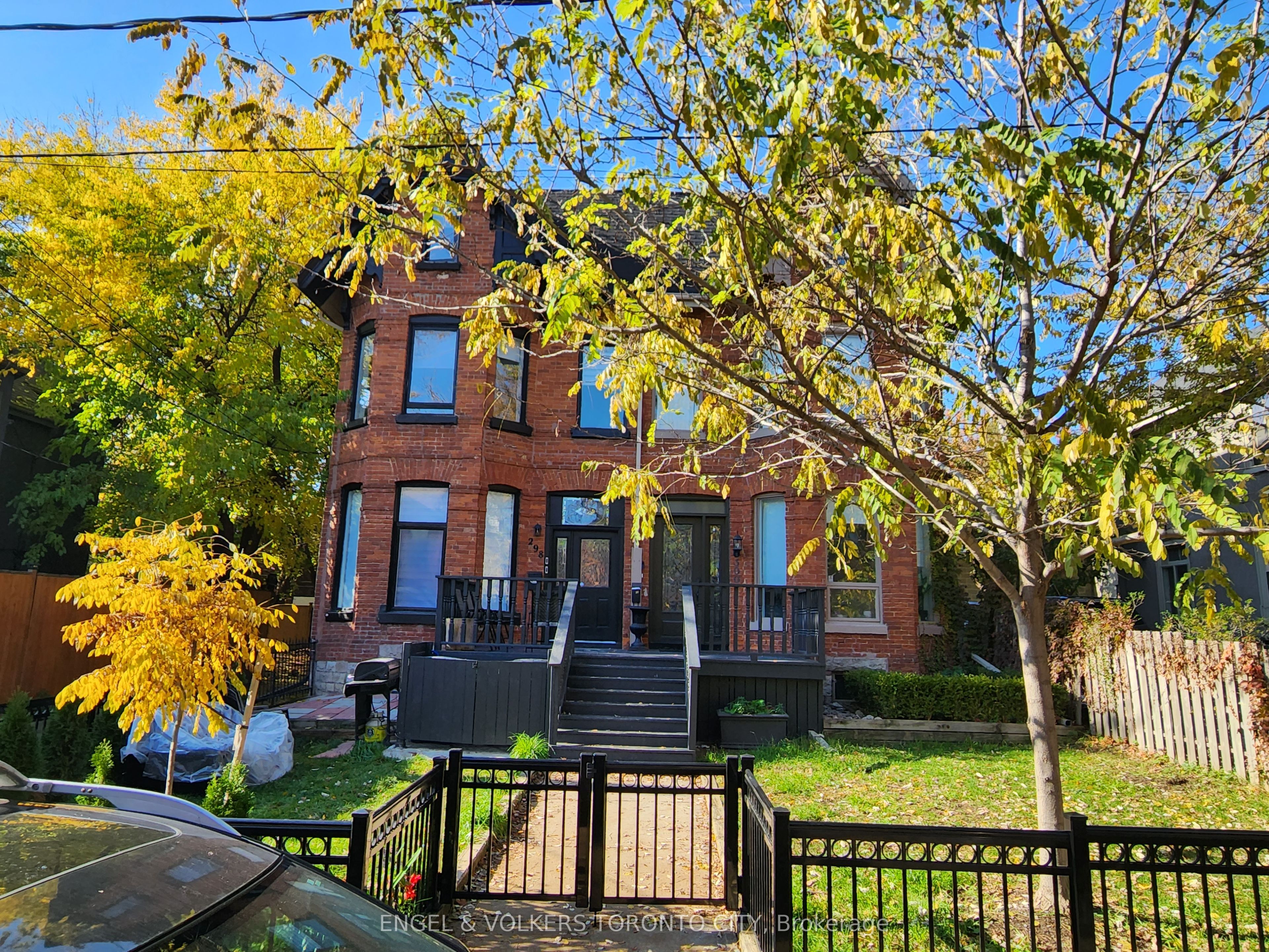 A Classic Victorian Heritage Duplex in the Heart of Toronto