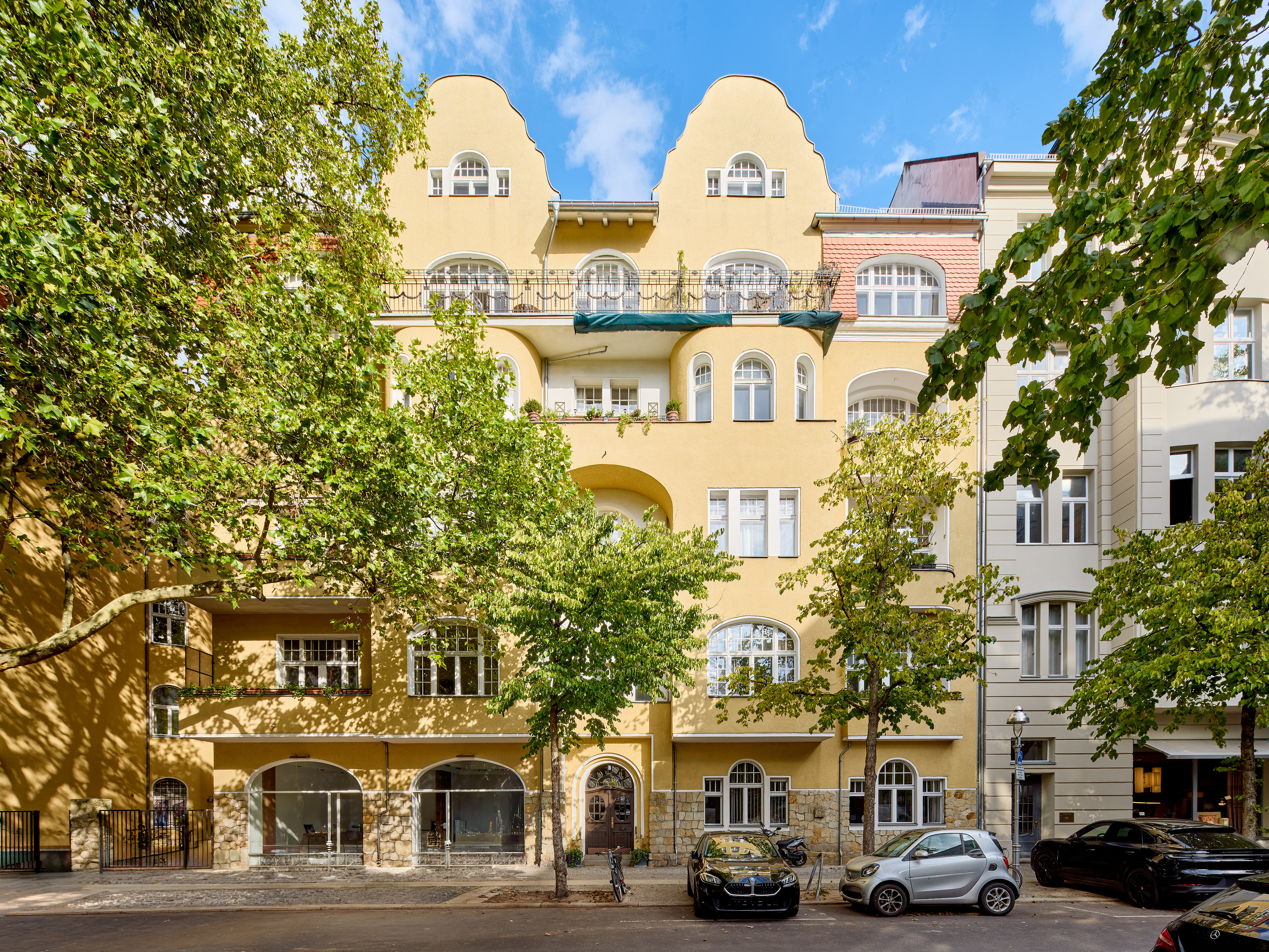 Herrschaftliche 4,5-Zimmer Altbauwohnung in Top-Lage Wielandstraße