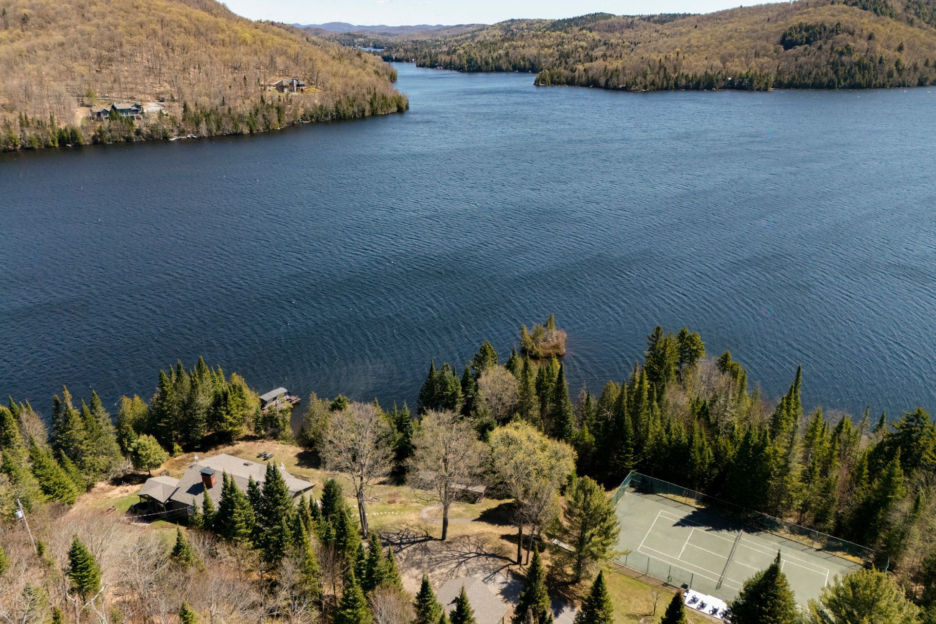 Rare summer rental opportunity on prestigious Lac Manitou