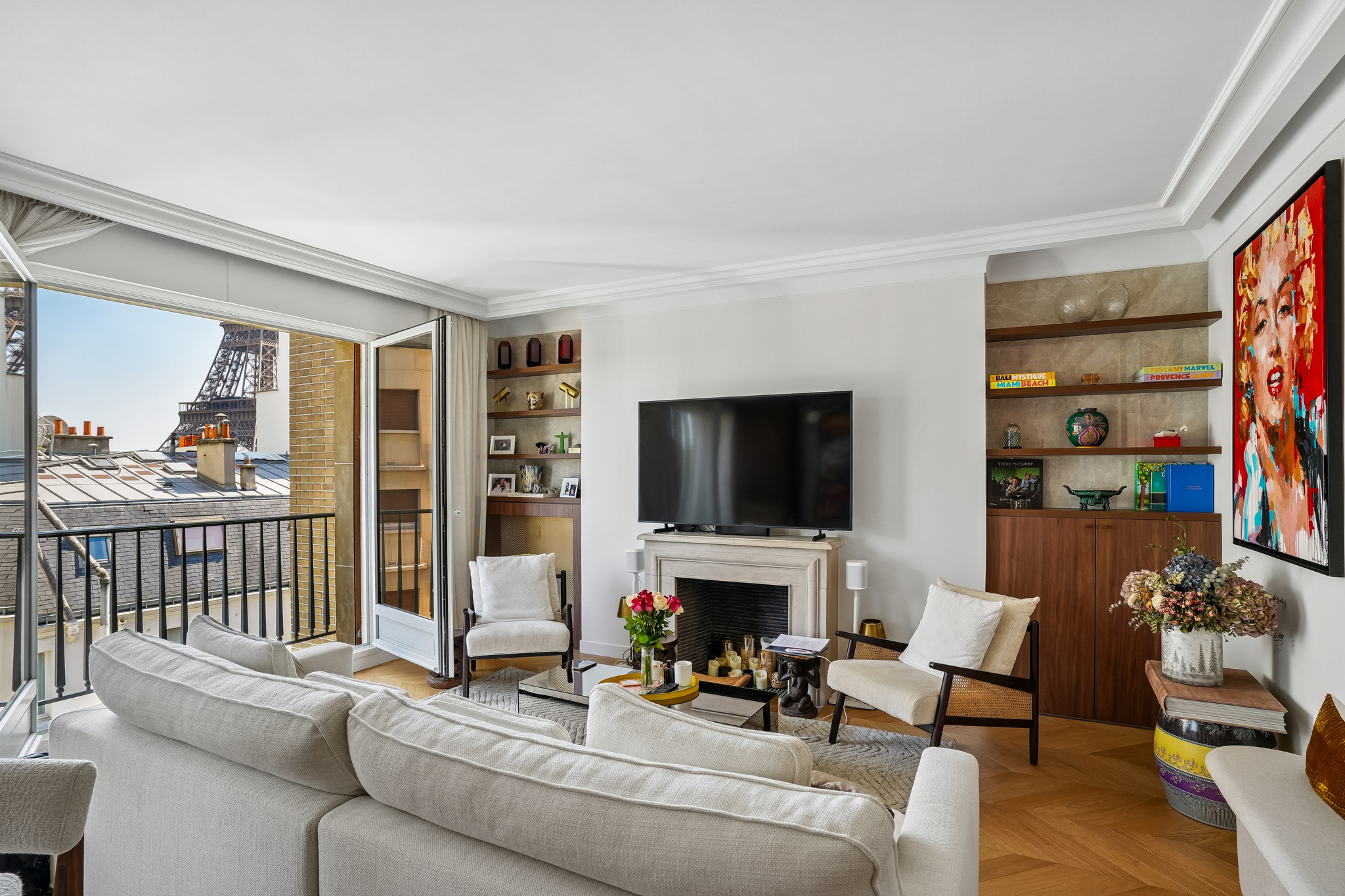 Paris XVI - Appartement en duplex de 85,32m² avec vue Tour Eiffel