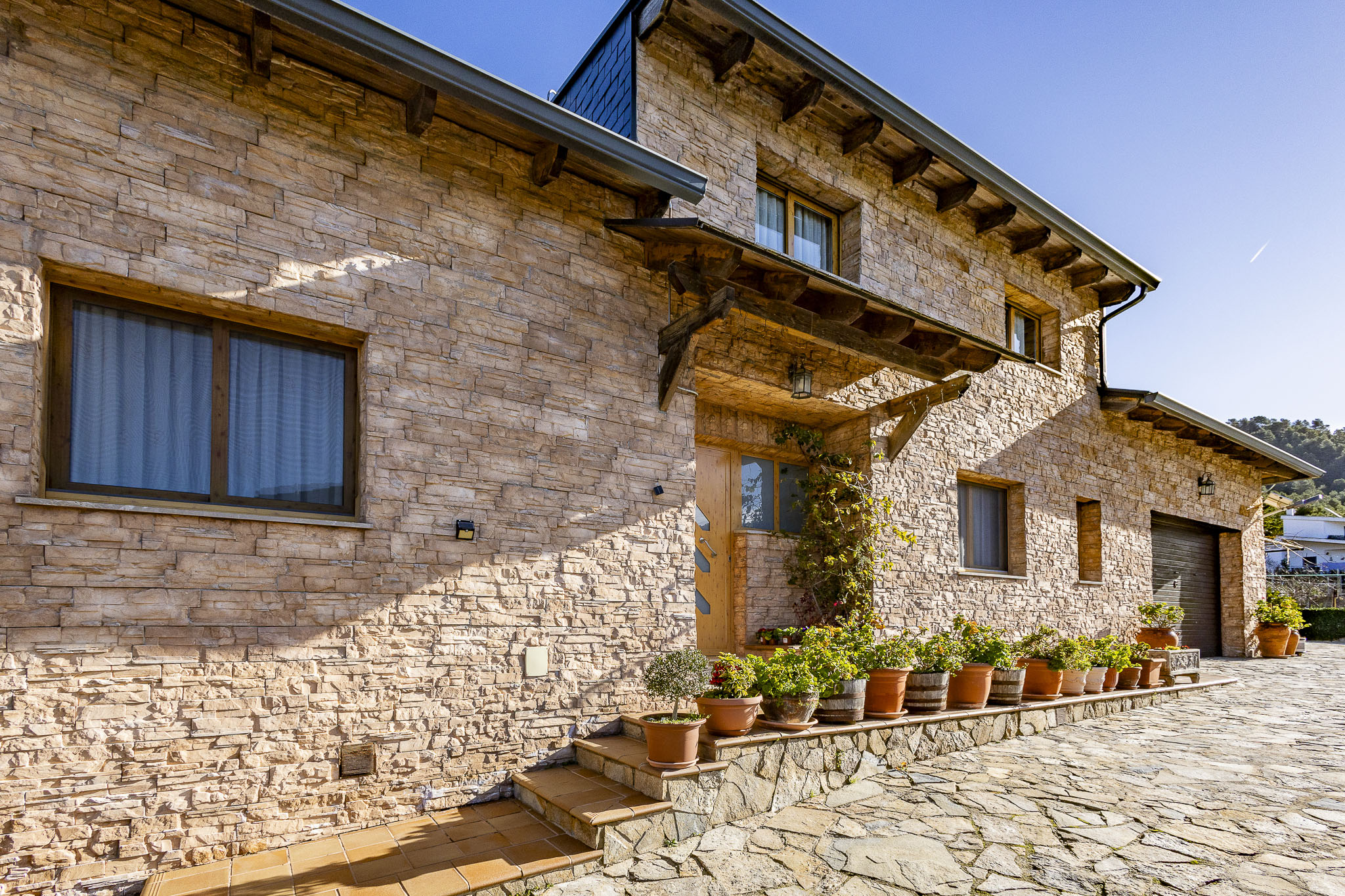 Spectacular Villa in Vallirana: Space, Quality, and Healthy Living
