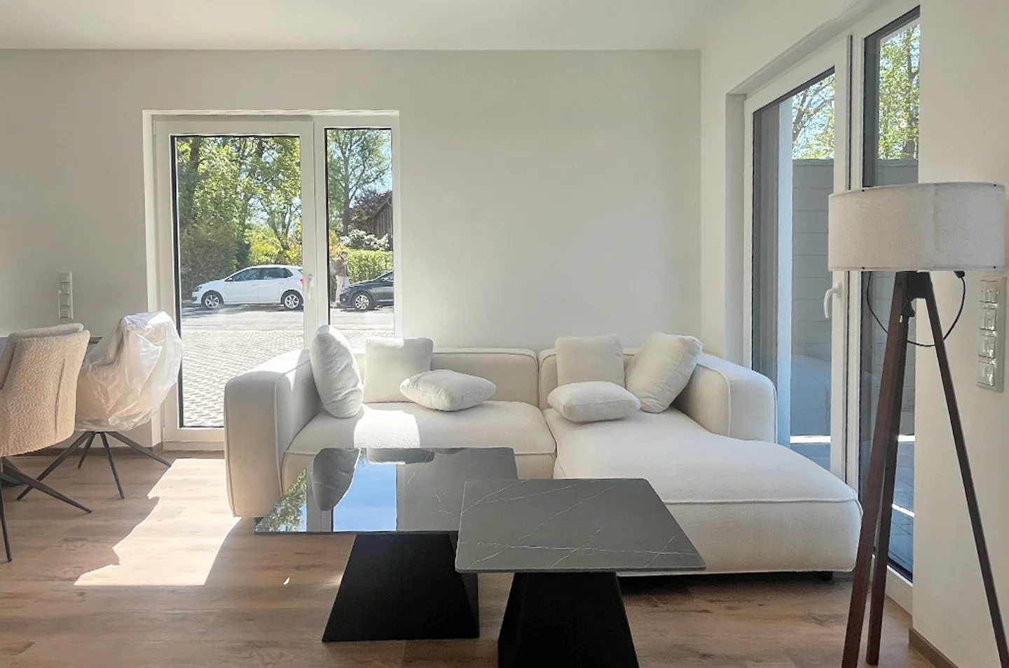Exklusiver Neubau in Meiendorf: Moderne Stadthäuser in gefragter Lage - Photo 1