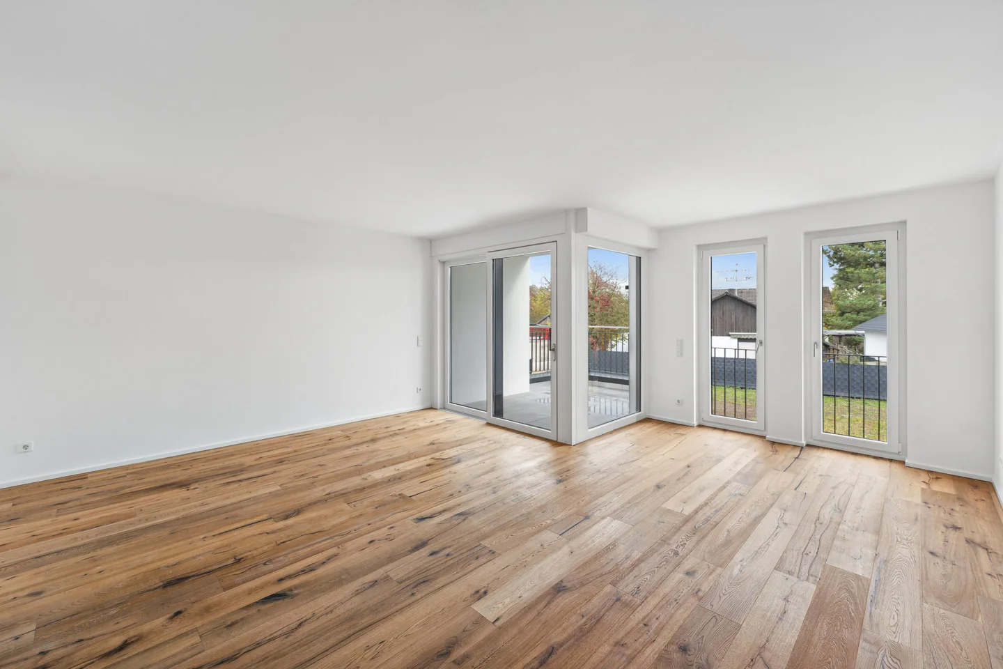 Neubau: Exklusive 2-Zimmer-Wohnung mit Einbauküche am Angertal! - Photo 2