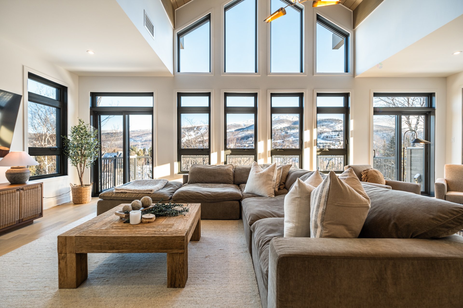 Exceptional residence between golf, mountains, and nature!