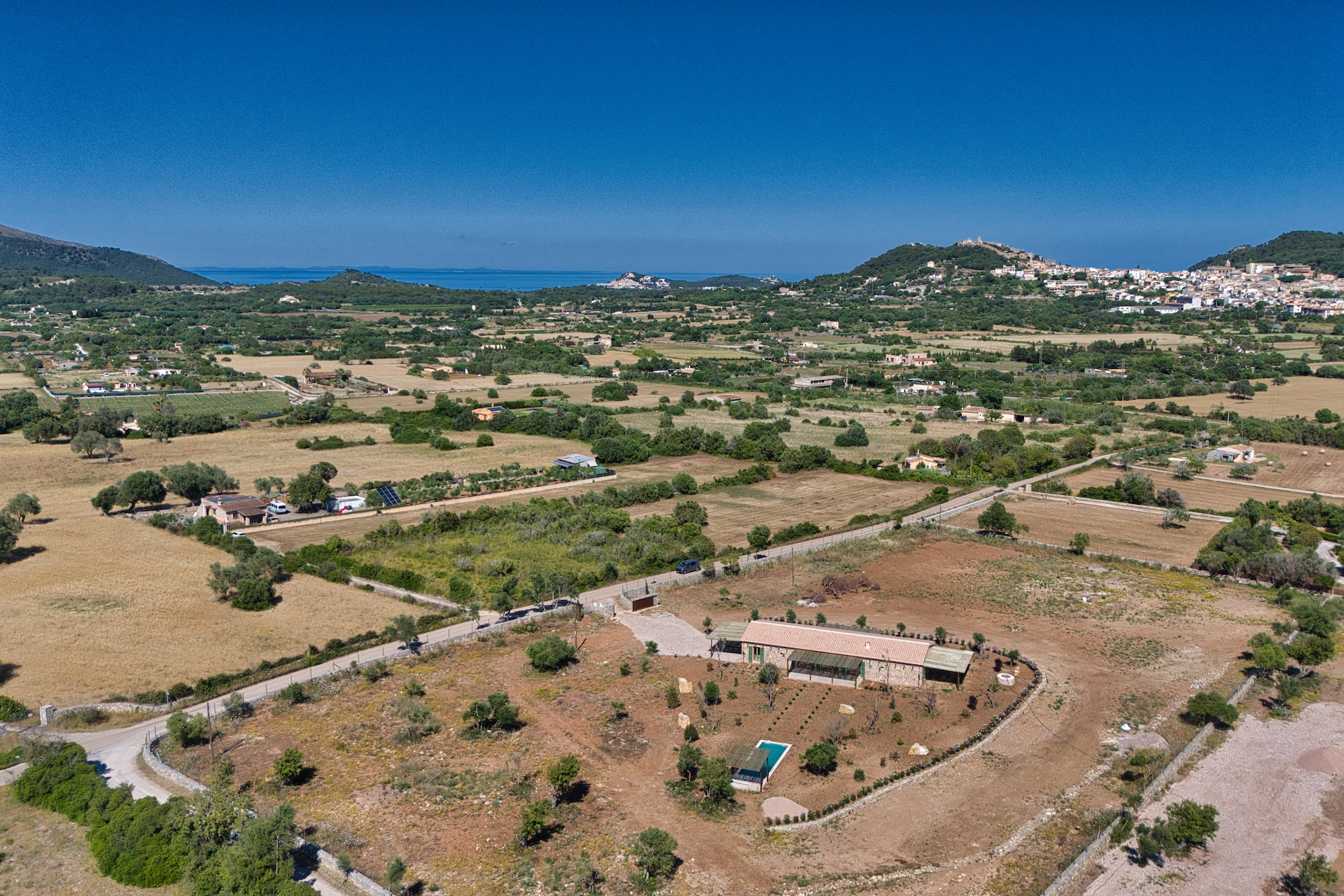 High-quality new-build finca with pool, energy efficiency and views of Capdepera Castle
