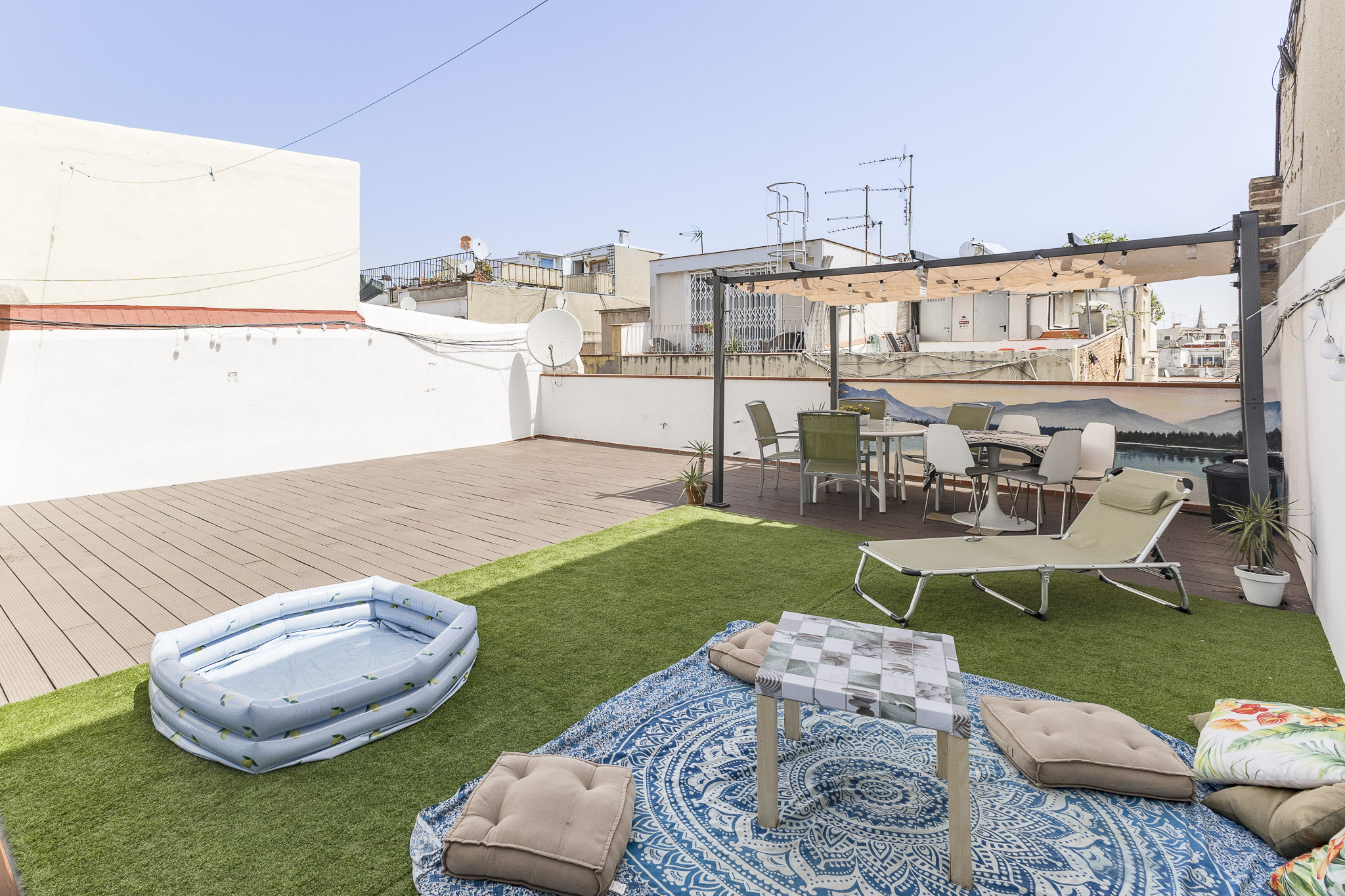 Penthouse with private terrace next to Sant Antoni Market