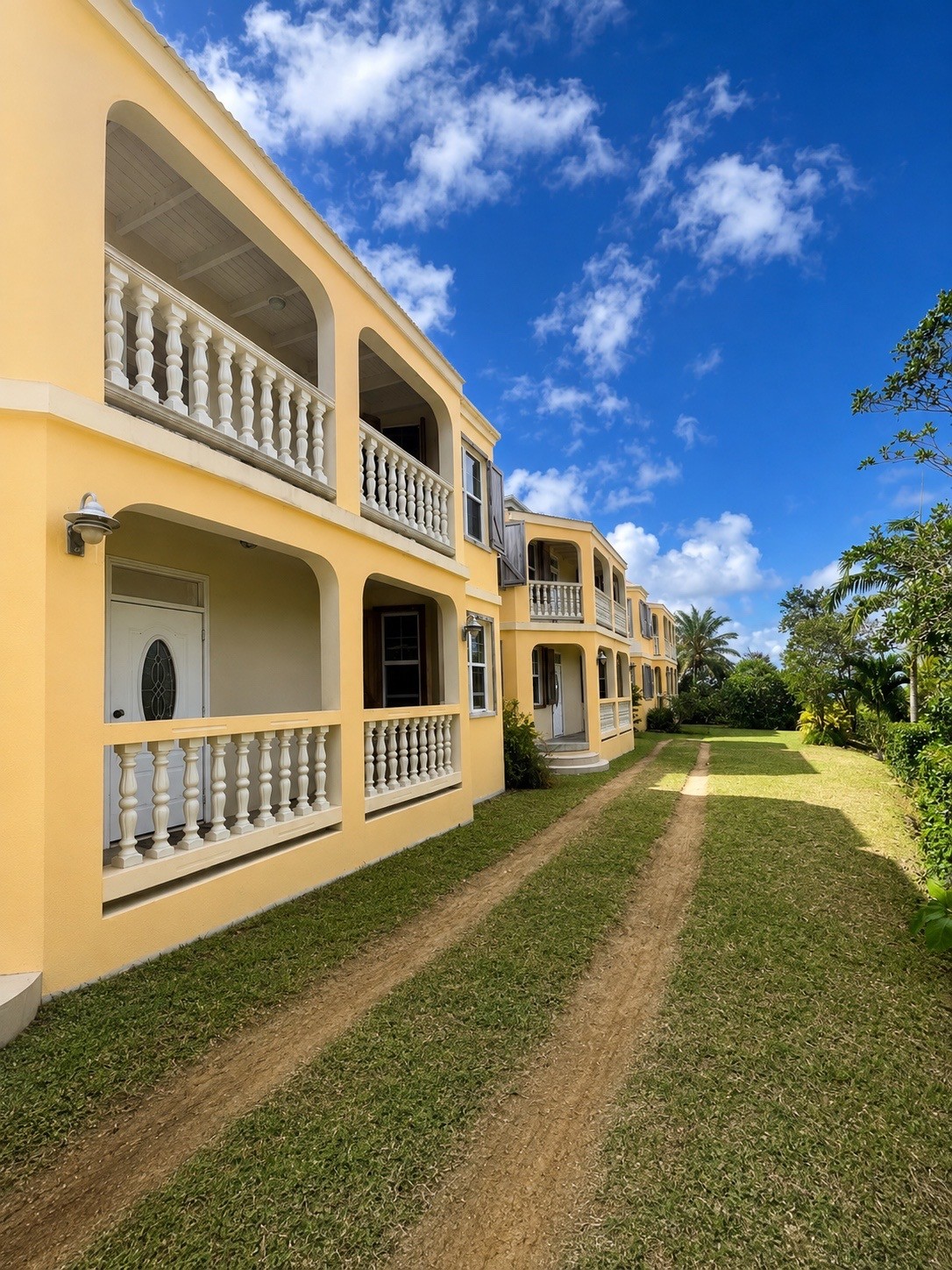 Excellent Investment Opportunity, with Family Home Annexed