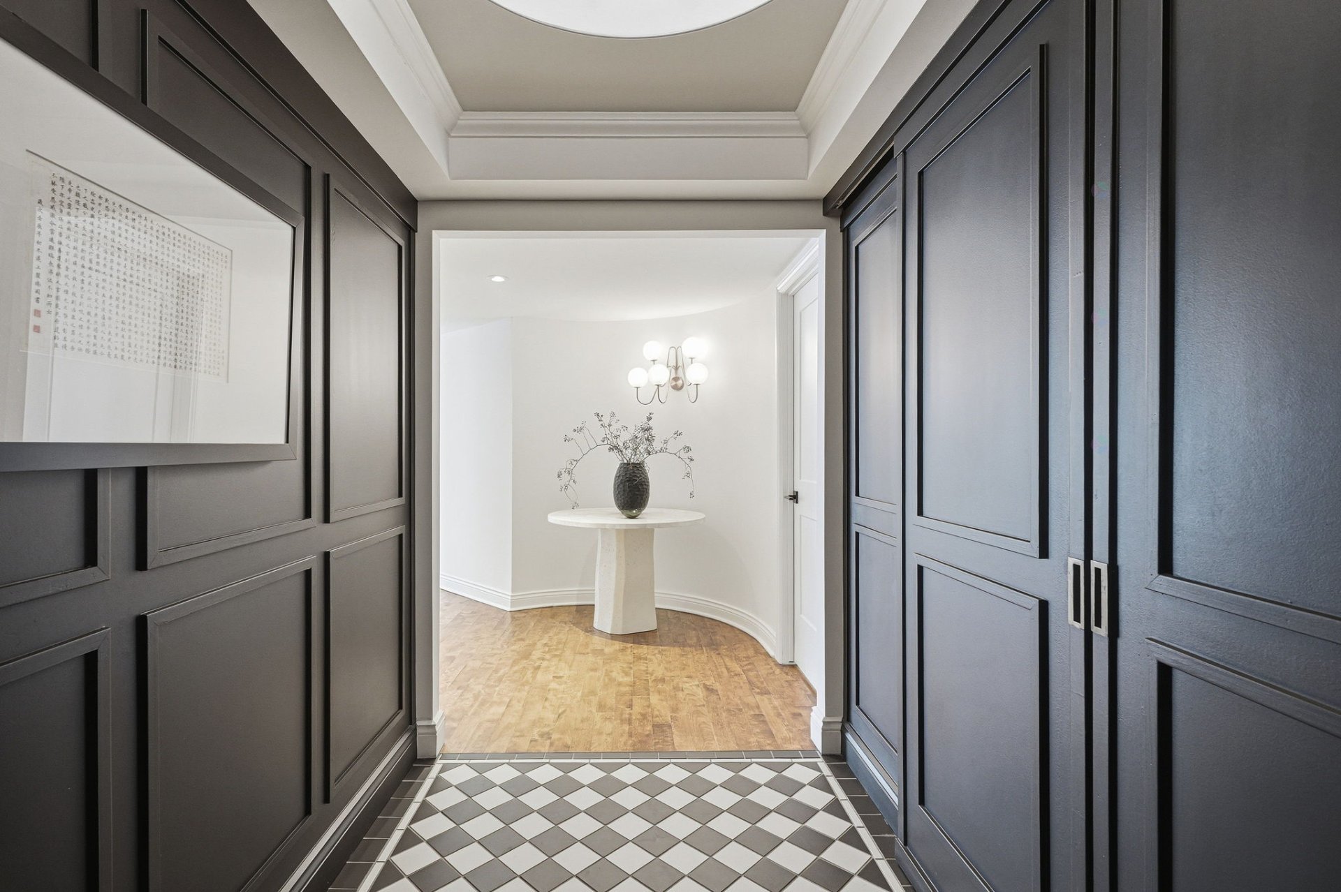 Magnificent turnkey corner unit