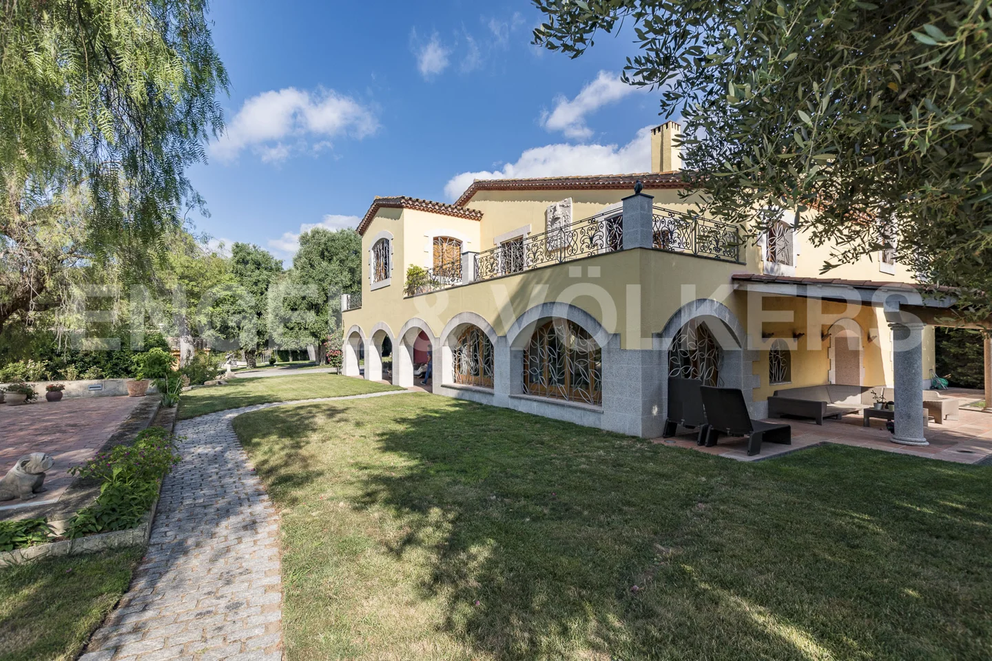 Luxury mansion in Cabrera de Mar