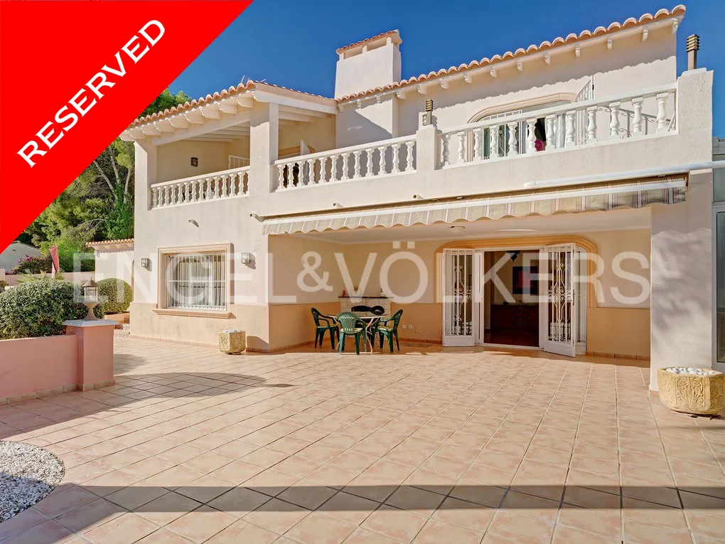 Villa within walking distance of the beach