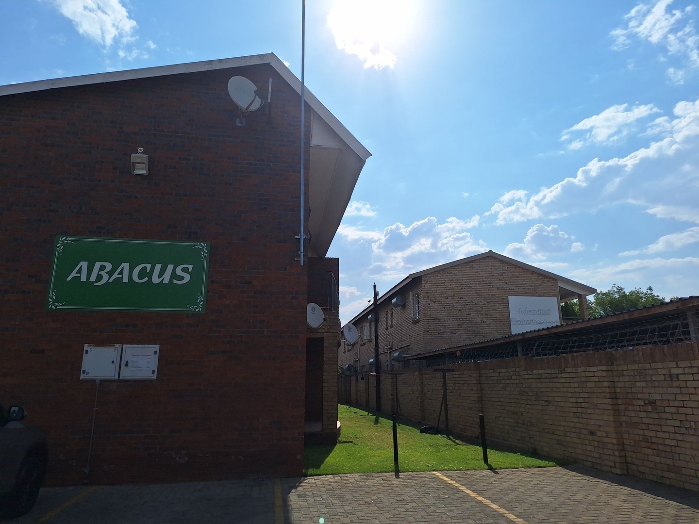 2 Bedroom apartment near the NWU 1 Jan 2027