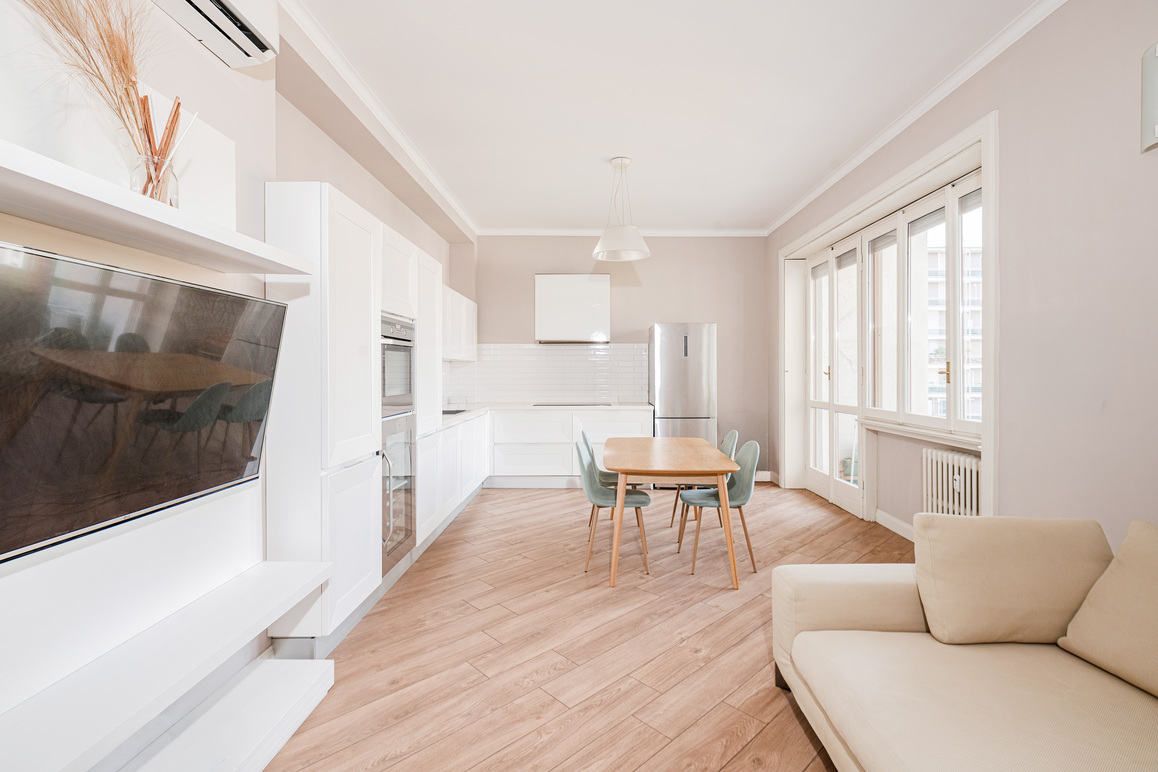 Bright apartment with balcony in the city center of Monza