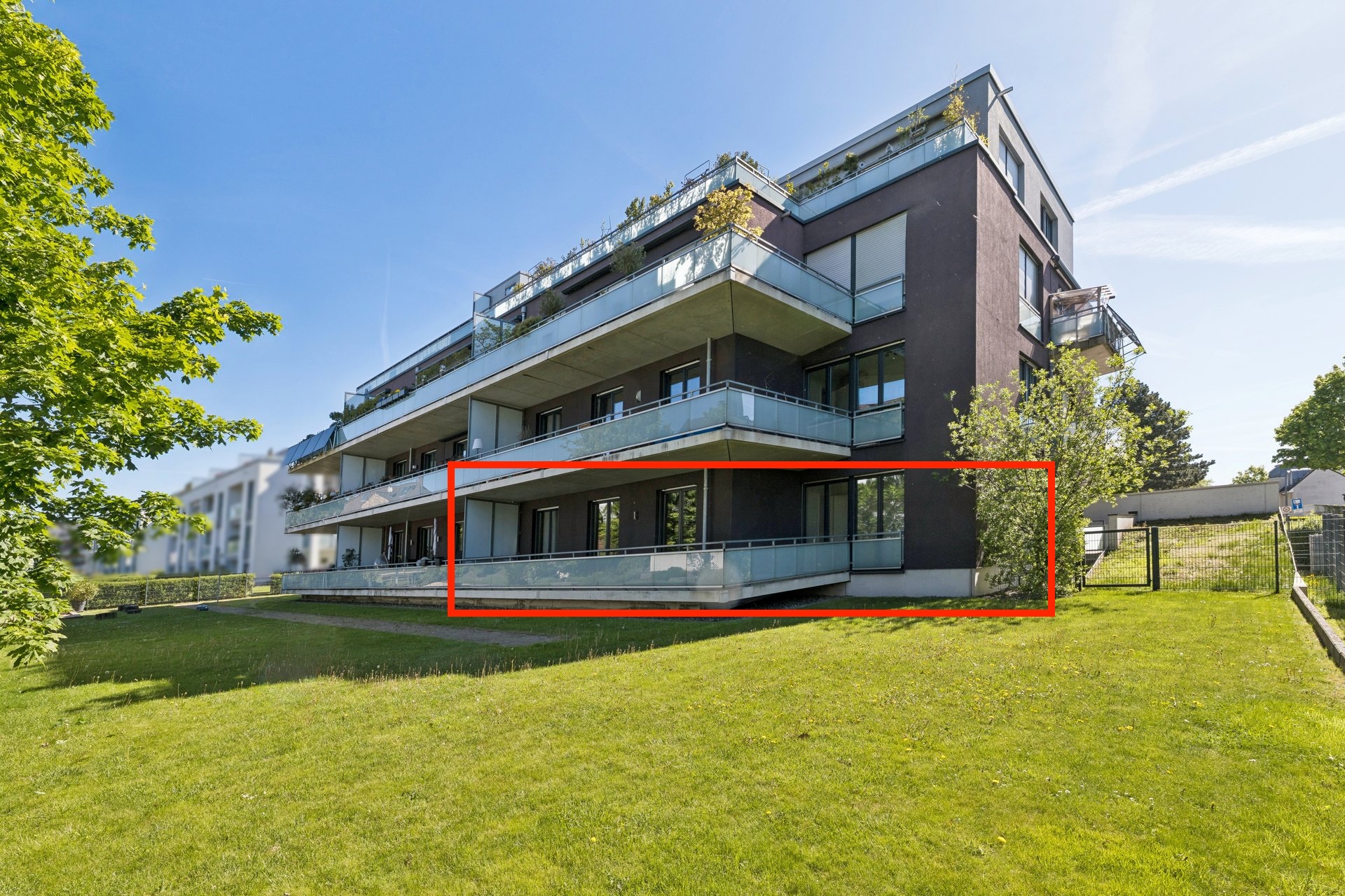 Light-filled 4-room apartment in the heart of Haarzopf