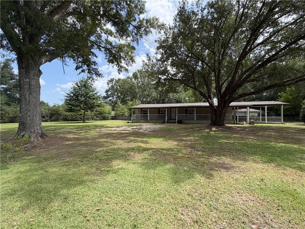 Country Living on 1 Acre with Endless Possibilities