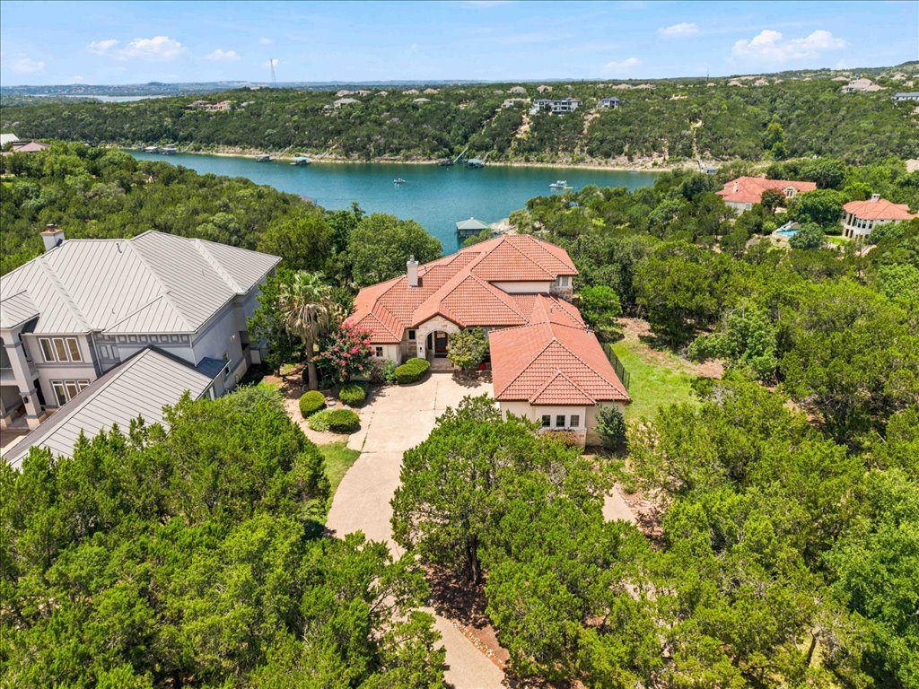 Lake Travis Waterfront Living
