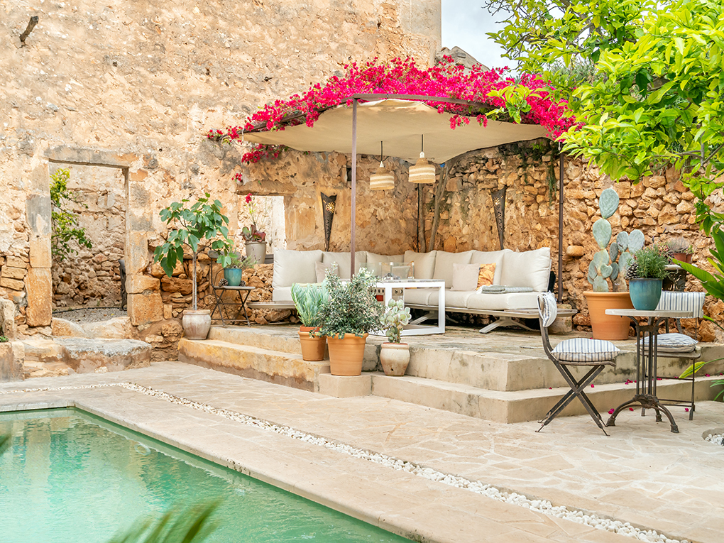 Charming village house in the heart of Ses Salines with an idyllic garden