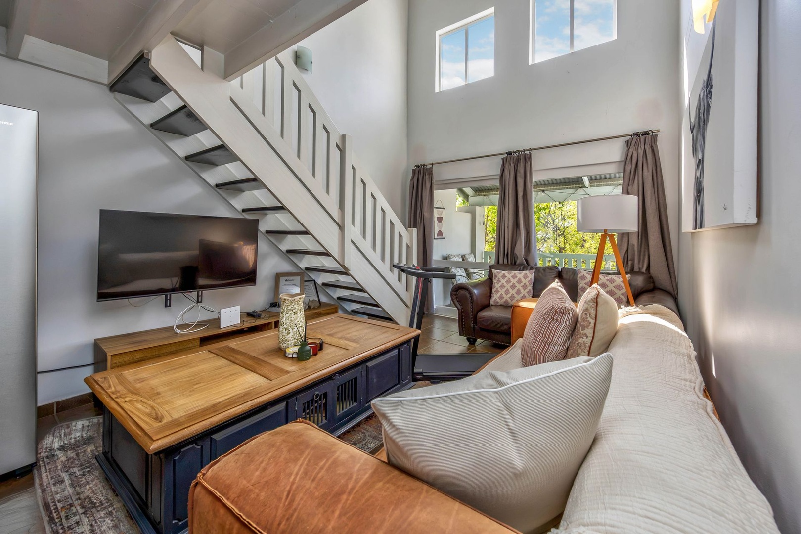 Modern Loft Living with Investment Appeal in The Heart of Fourways