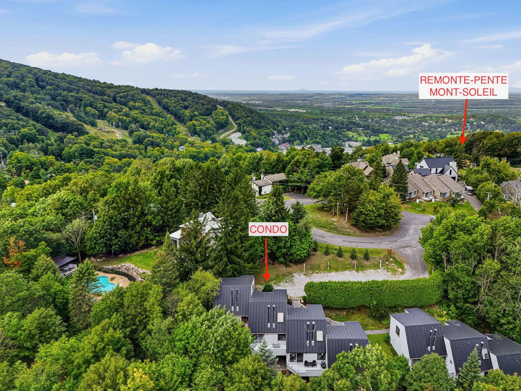 Experience Ski-In Access and Mountain Community