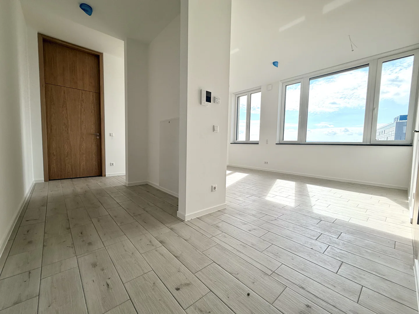 Modernes 3-Zimmer-Zuhause mit eigener Terrasse - Foto 2