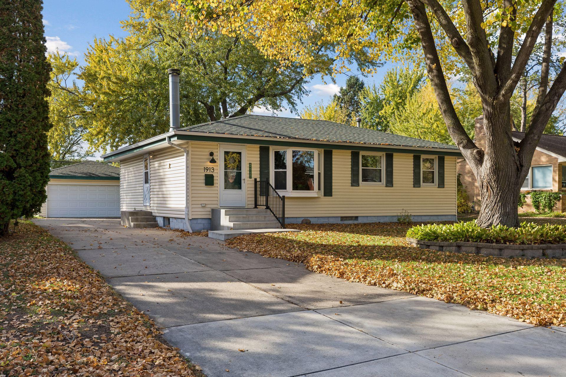 Discover Four-Bedroom Living in Established Lakeview Heights
