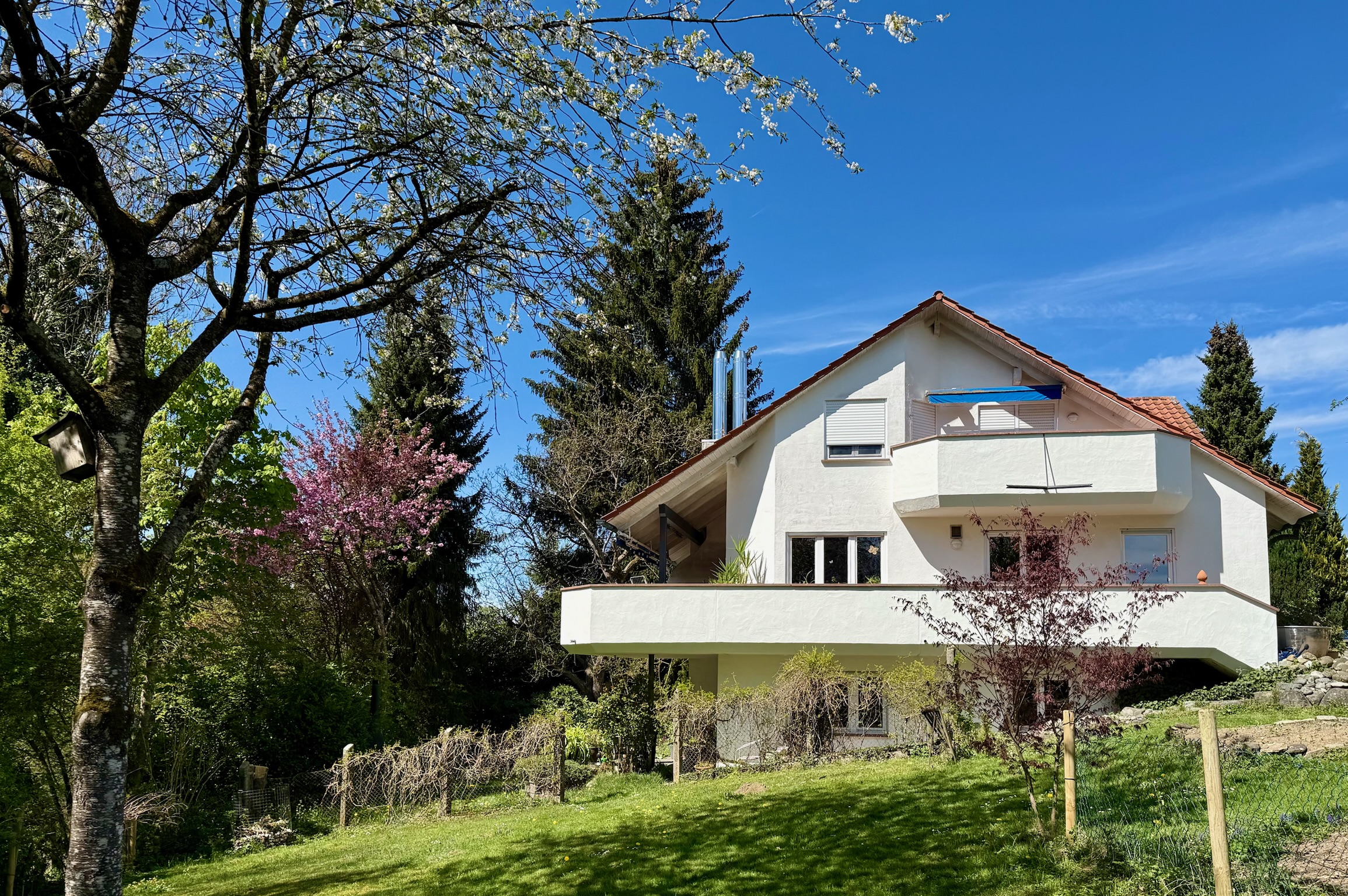 Tolles Familienanwesen in Ravensburg: 241 m², 9 Zimmer, Kamin, Garten, Südost-Balkon & Terrasse – Ab Oktober 2026 bezugsfrei!