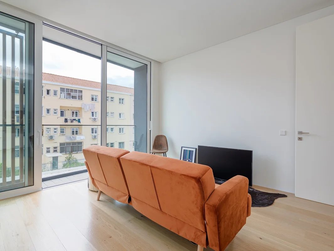 New one bedroom apartment in Alvalade
