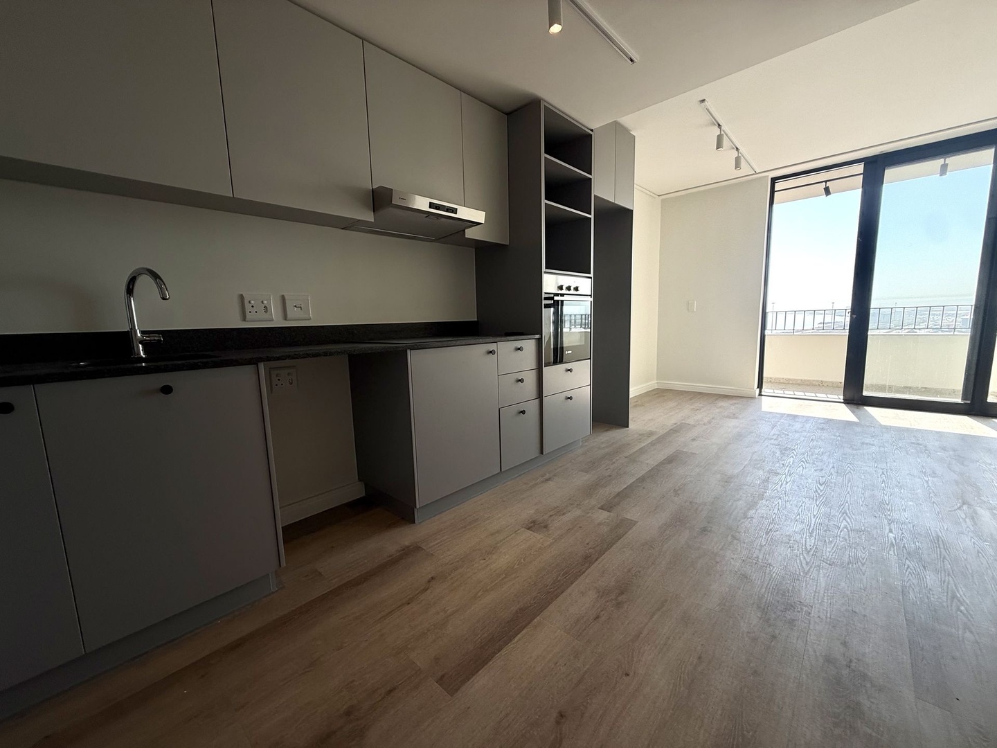 Bachelor Unit In New Developmen t