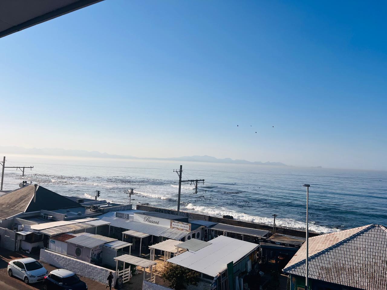 Kalk Bay seaside Apartment