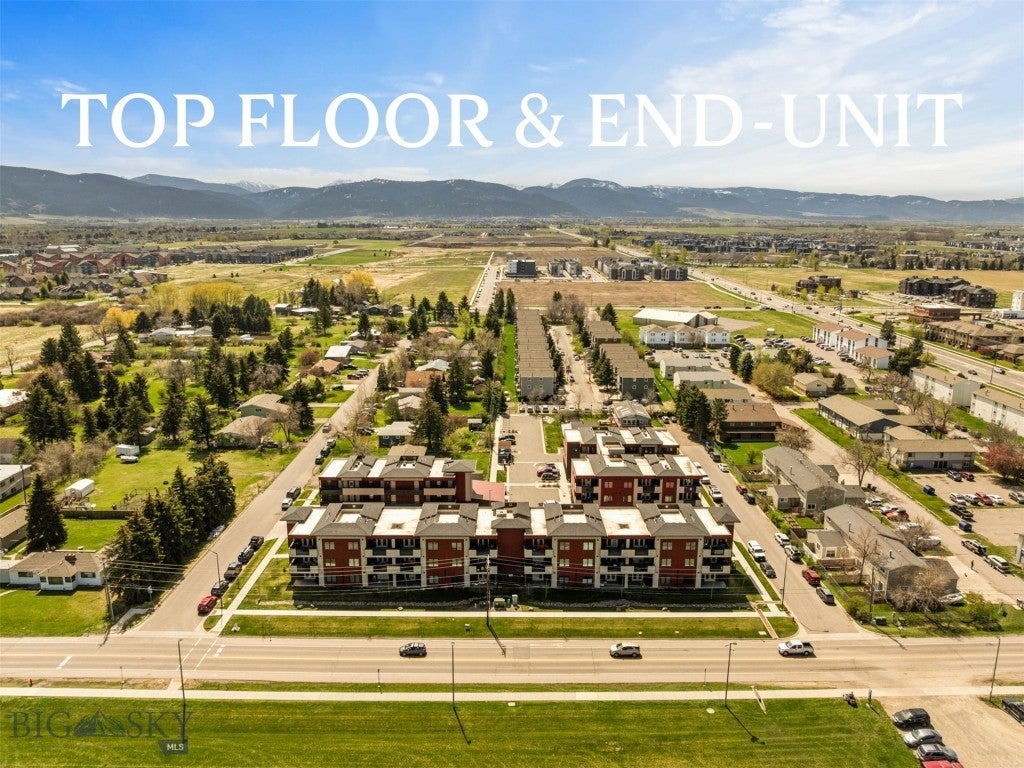 Top-Floor Living with Bridger Mountain Views