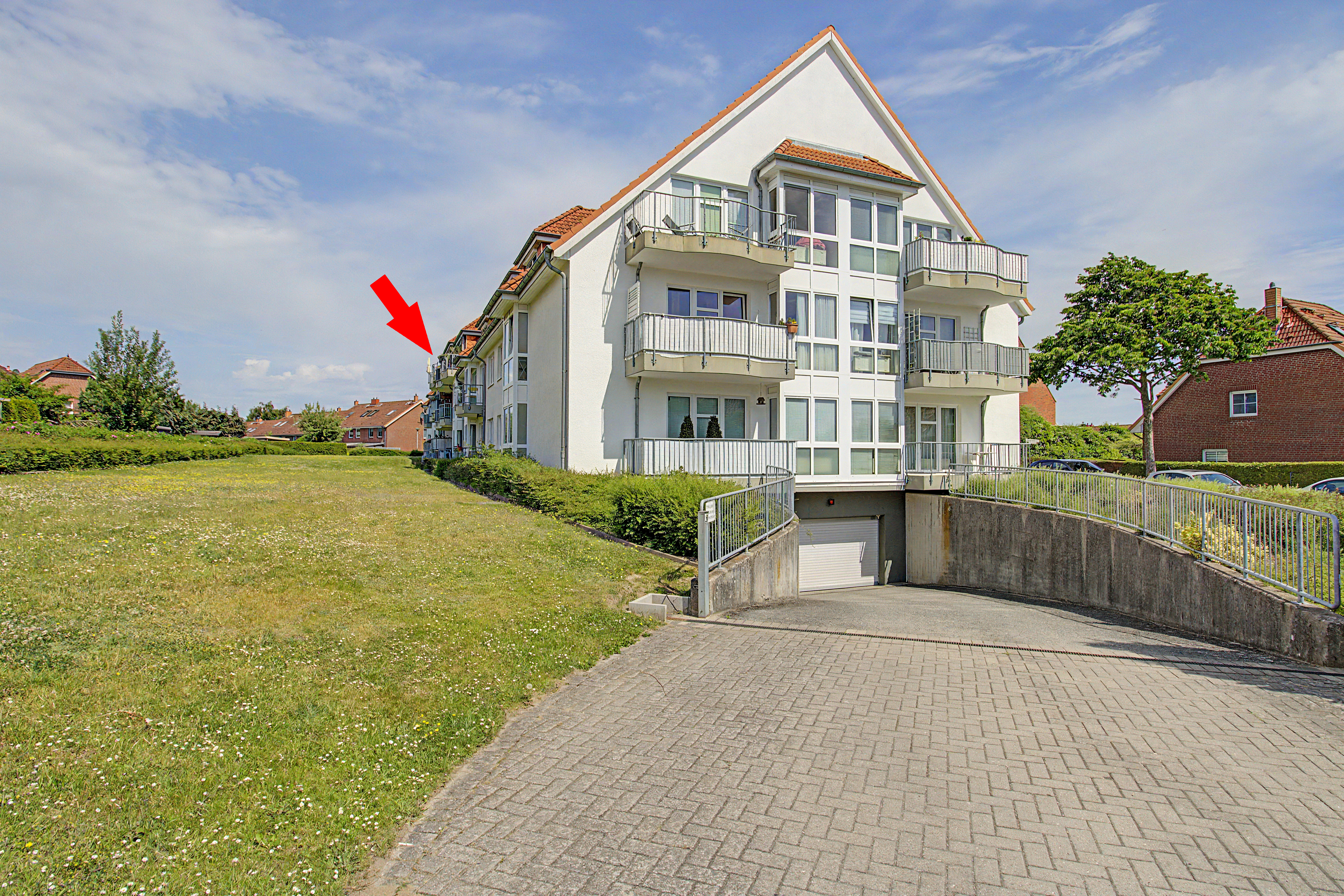 85 m² zum Wohlfühlen :                                           Balkon, Parkett & Tiefgaragenstellplatz