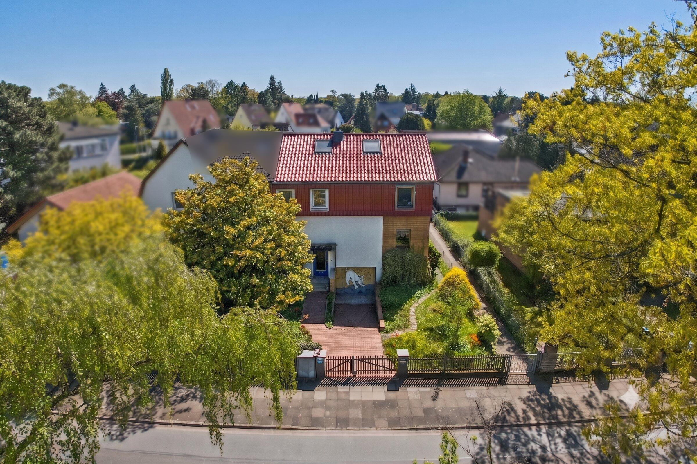 Charaktervolles Haus auf großzügigem Grundstück – Ihr Projekt in Kirchrode