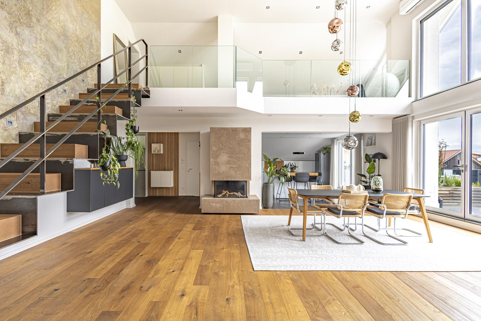 Interior & Design: Spektakuläres Maisonette-Penthouse in architektonischer Perfektion!