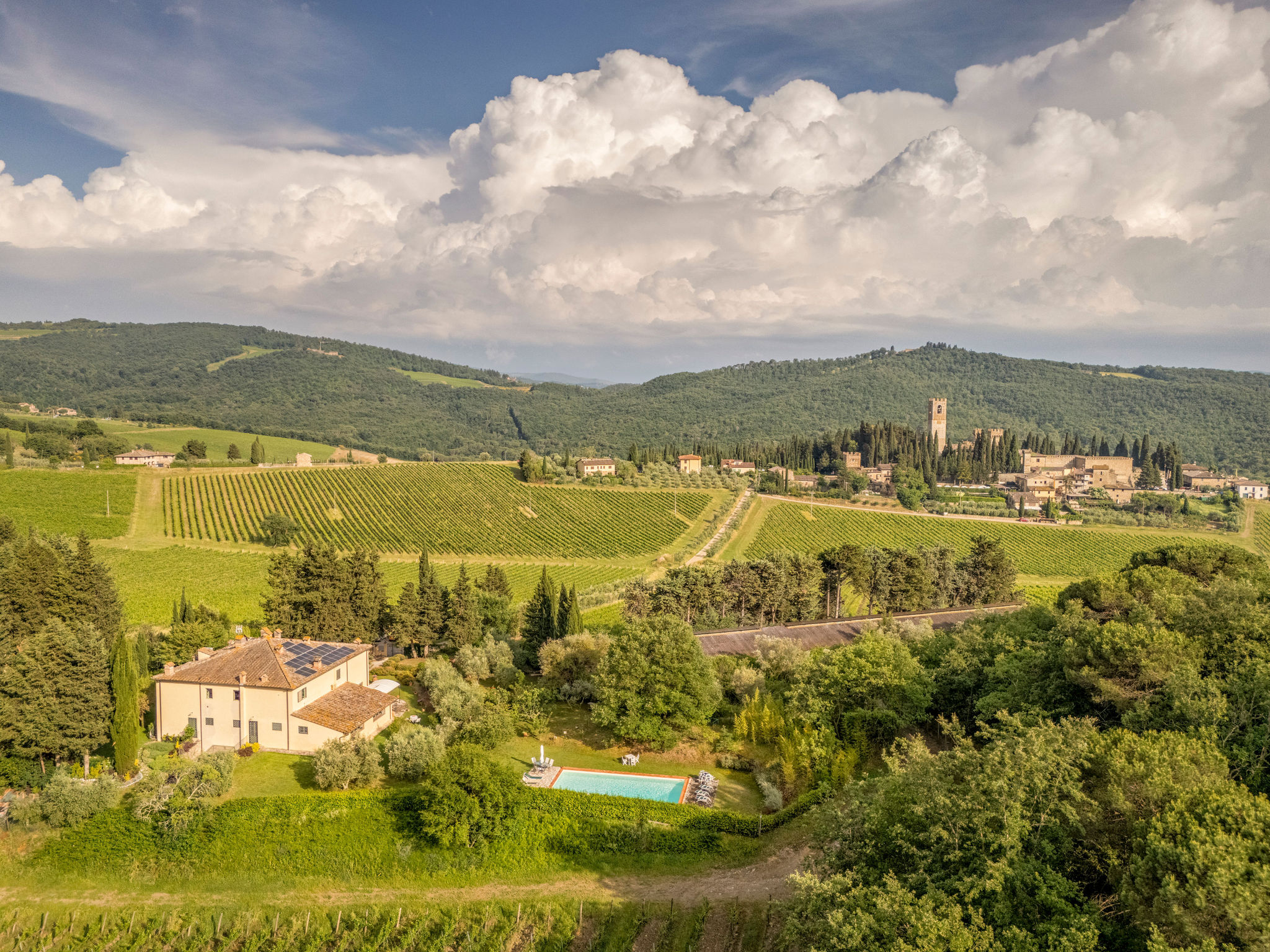 Elegante Wohnung in Badia a Passignano mit Gemeinschaftspool