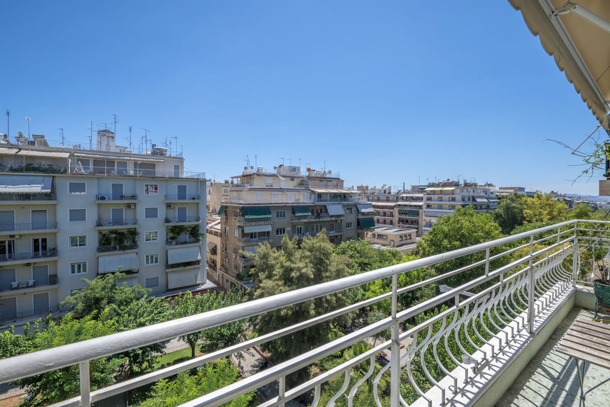 Μοναδικό οροφοδιαμέρισμα 5ου ορόφου στη Φωκίωνος Νέγρη
