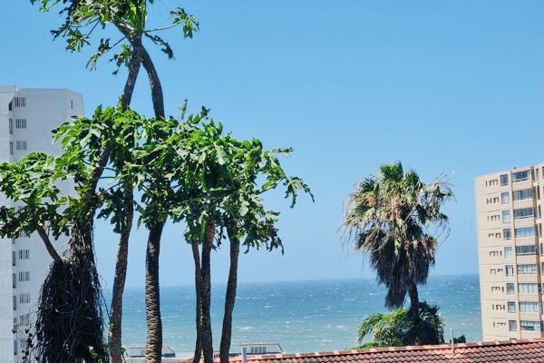 Pet - Friendly Duplex!