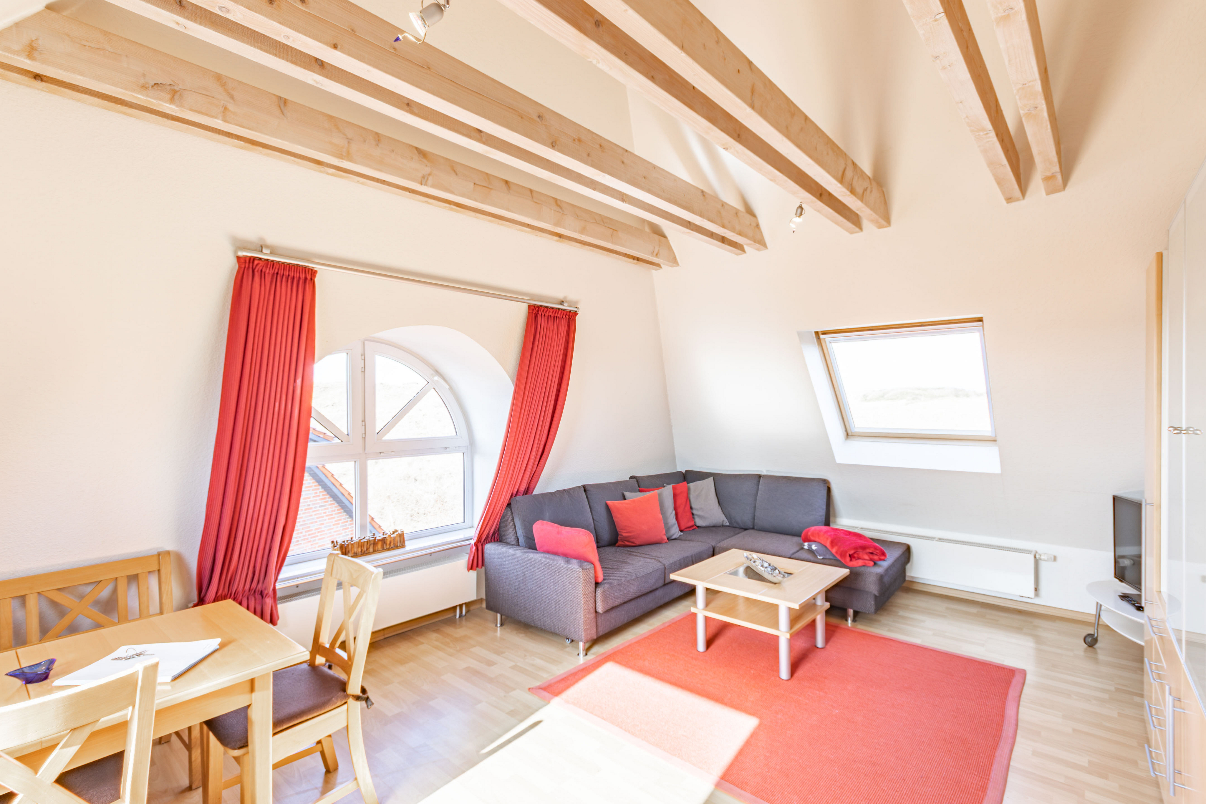 Strandlage Nordhelmsiedlung – Wohnung in Ferienvermietung in erster Reihe mit Stellplatz und unverbaubarem Dünenblick!